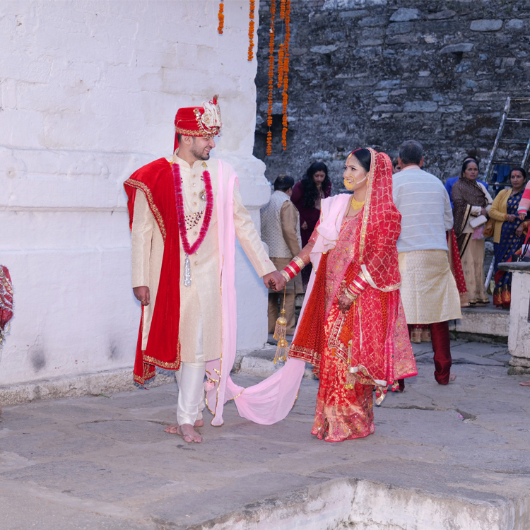 Cultural destination wedding of a Beautiful Hindu Couple in Uttarakhand